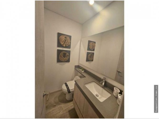 Apartamento de 2 alcobas en venta en Manila, Medellín, 108 m² · foto 2 de 17