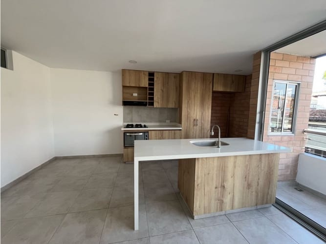 Apartamento de 3 alcobas en venta en Urbanizacion Arcoiris, Medellín, 105 m² · foto 18 de 24