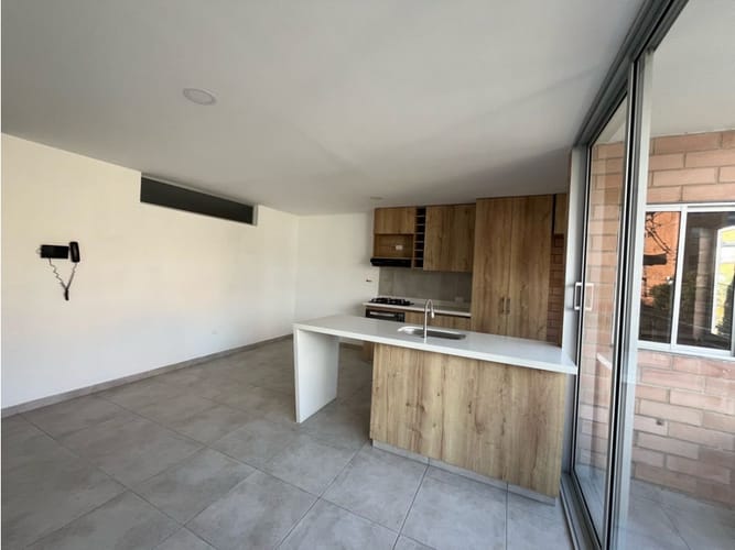Apartamento de 3 alcobas en venta en Urbanizacion Arcoiris, Medellín, 105 m² · foto 19 de 24