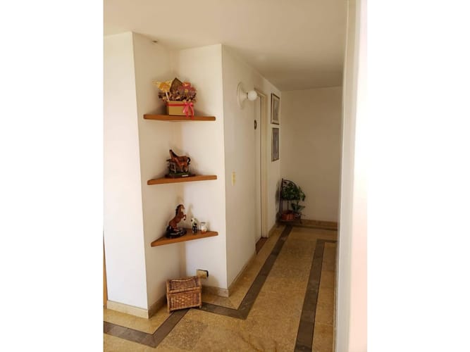 Apartamento de 3 alcobas en venta en El Poblado, Medellín, 140 m² · foto 4 de 13