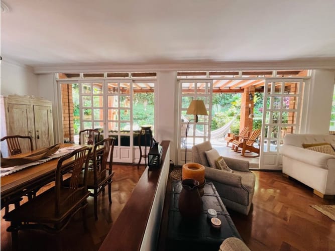 Casa de 3 alcobas en venta en San Lucas, Medellín, 350 m² · foto 6 de 22