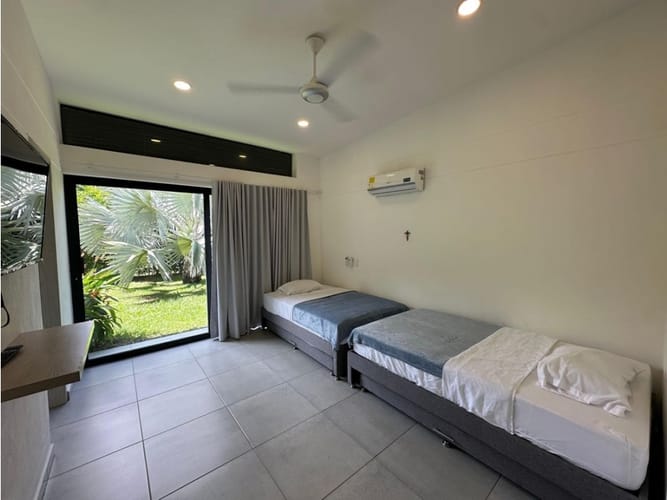 Casa de 4 alcobas en venta en Urbanizacion Arcoiris, Medellín, 280 m² · foto 10 de 16