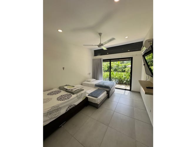 Casa de 4 alcobas en venta en Urbanizacion Arcoiris, Medellín, 280 m² · foto 11 de 16