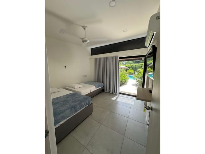 Casa de 4 alcobas en venta en Urbanizacion Arcoiris, Medellín, 280 m² · foto 13 de 16
