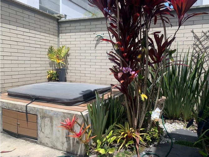 Casa de 3 alcobas en venta en Centro, Rionegro, 250 m² · foto 6 de 11