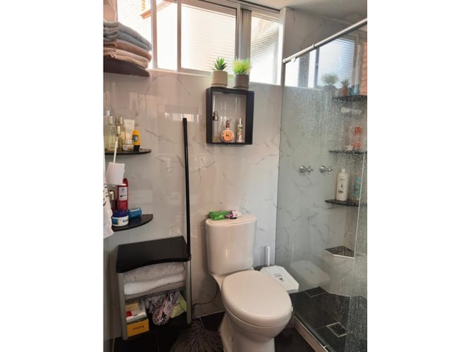 Apartamento de 4 alcobas en venta en Urbanizacion Altos De Torremolinos, Medellín, 250 m² · foto 11 de 24