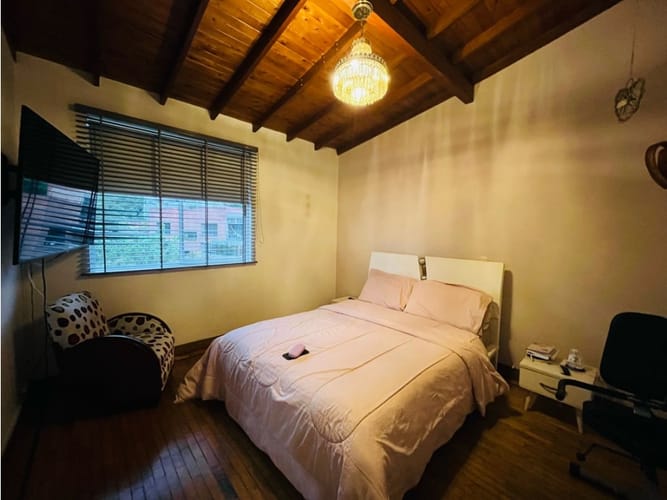 Apartamento de 4 alcobas en venta en El Poblado, Medellín, 157 m² · foto 9 de 24