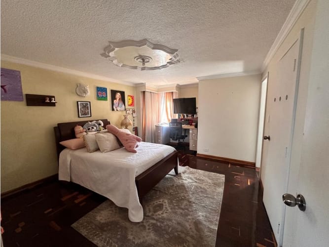 Apartamento de 4 alcobas en venta en Urbanizacion Altos De Torremolinos, Medellín, 250 m² · foto 18 de 24