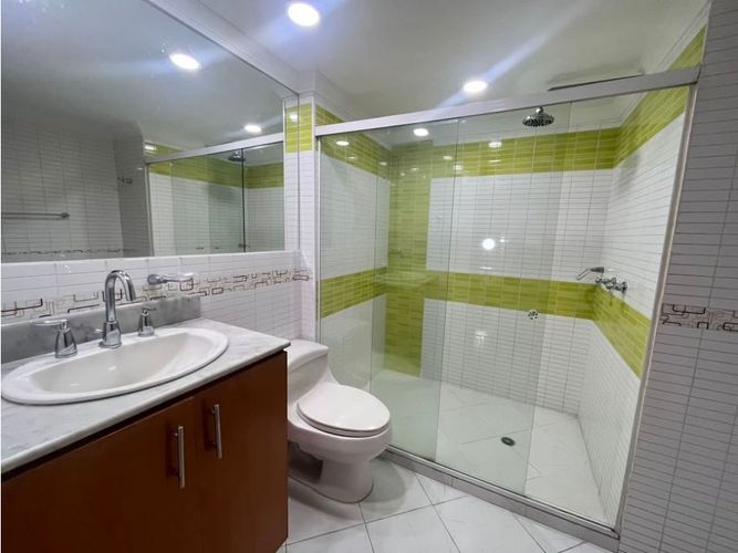 Casa de 3 alcobas en venta en Patio Bonito, Medellín, 261 m² · foto 12 de 21