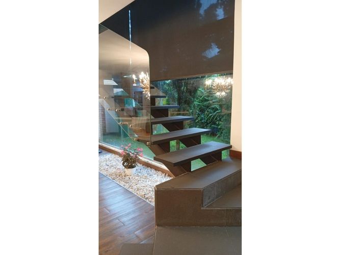 Casa de 3 alcobas en venta en Llano Grande, Rionegro, 416 m² · foto 9 de 10
