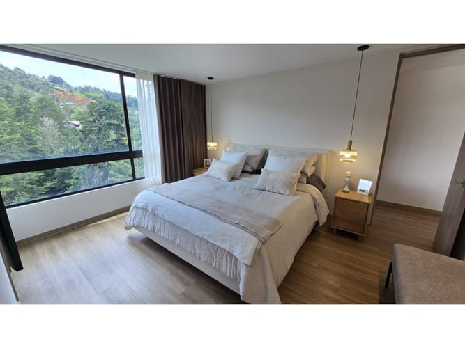 Apartamento de 2 alcobas en venta en Sajonia, Rionegro, 107 m² · foto 11 de 13