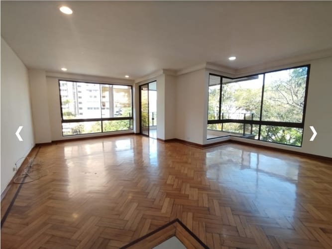 Apartamento de 3 alcobas en venta en El Poblado, Medellín, 203 m² · foto 3 de 15