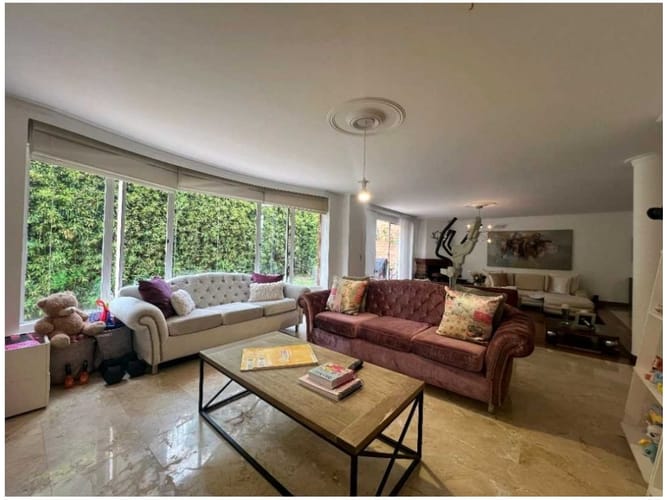 Casa de 4 alcobas en venta en La Calera, Medellín, 360 m² · foto 5 de 24