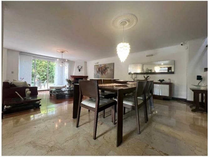 Casa de 4 alcobas en venta en La Calera, Medellín, 360 m² · foto 10 de 24