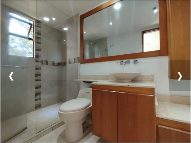 Apartamento de 3 alcobas en venta en El Poblado, Medellín, 203 m² · foto 13 de 15