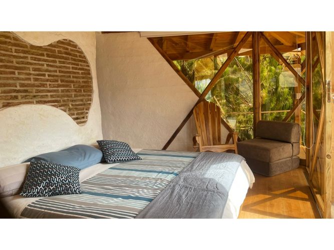 Casa de 3 alcobas en venta en El Carmen De Viboral, El Carmen de Viboral, 441 m² · foto 3 de 12
