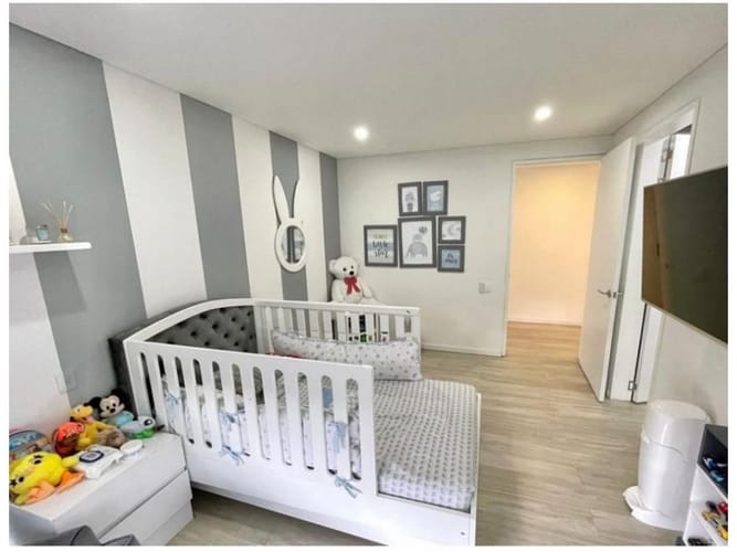 Casa de 4 alcobas en venta en El Poblado, Medellín, 650 m² · foto 7 de 11