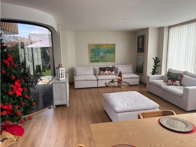 Casa de 3 alcobas en venta en Las Palmas, Envigado, 1414 m² · foto 3 de 24