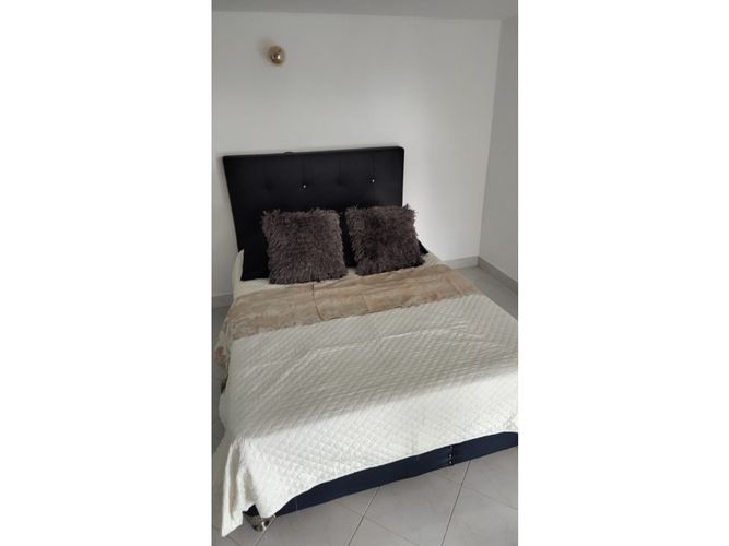 Casa de 8 alcobas en venta en Aeropuerto, Guarne, 600 m² · foto 8 de 24