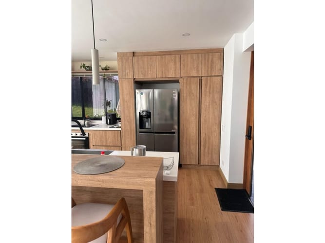 Casa de 3 alcobas en venta en Las Palmas, Envigado, 1414 m² · foto 5 de 24