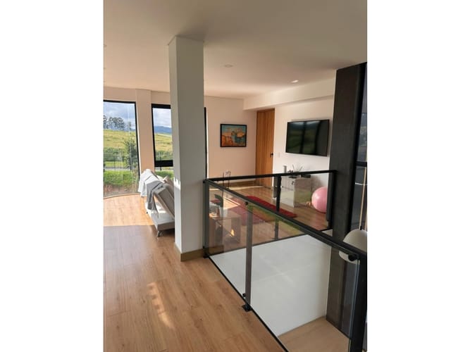 Casa de 3 alcobas en venta en Las Palmas, Envigado, 1414 m² · foto 16 de 24