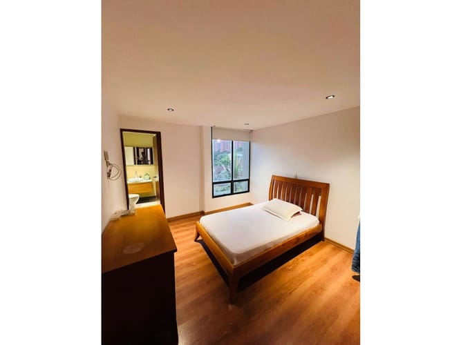 Apartamento de 4 alcobas en venta en San Lucas, Medellín, 212 m² · foto 23 de 23