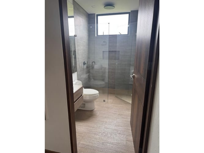 Casa de 3 alcobas en venta en Llano Grande, Rionegro, 360 m² · foto 22 de 24
