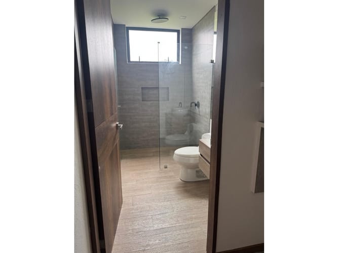 Casa de 3 alcobas en venta en Llano Grande, Rionegro, 360 m² · foto 23 de 24