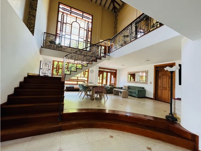 Casa de 4 alcobas en venta en Vereda La Doctora, Sabaneta, 611 m² · foto 14 de 24