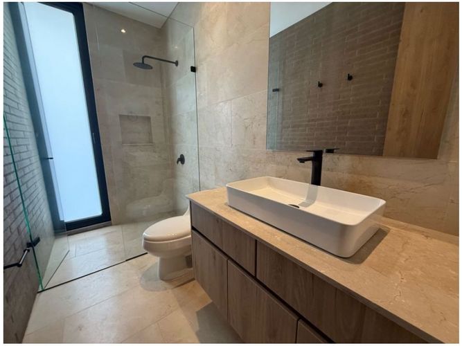 Apartamento en venta en El Poblado, Medellín · foto 7 de 7