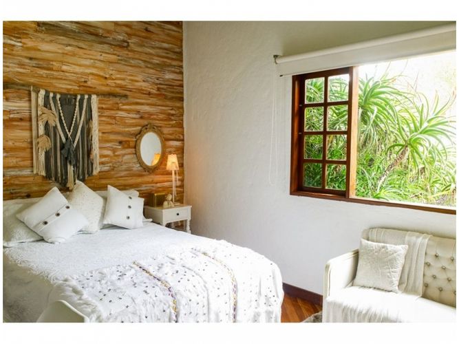 Casa de 4 alcobas en venta en El Poblado, Envigado, 654 m² · foto 9 de 19