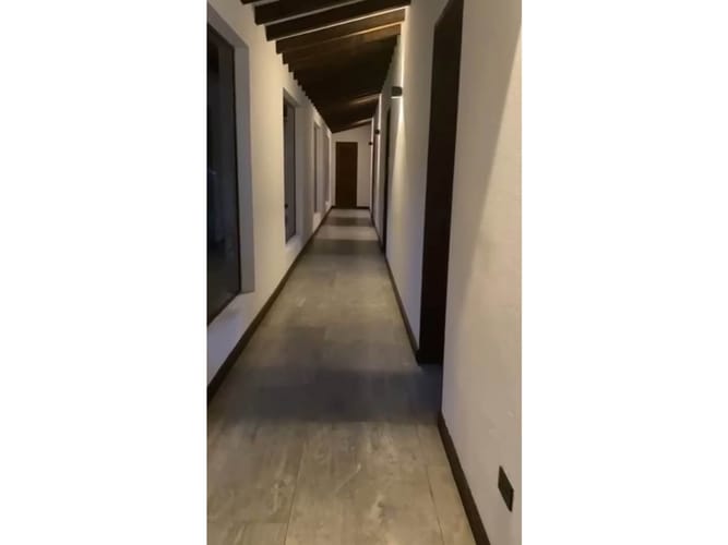 Casa de 3 alcobas en venta en San Antonio De Pereira, Rionegro, 350 m² · foto 9 de 17