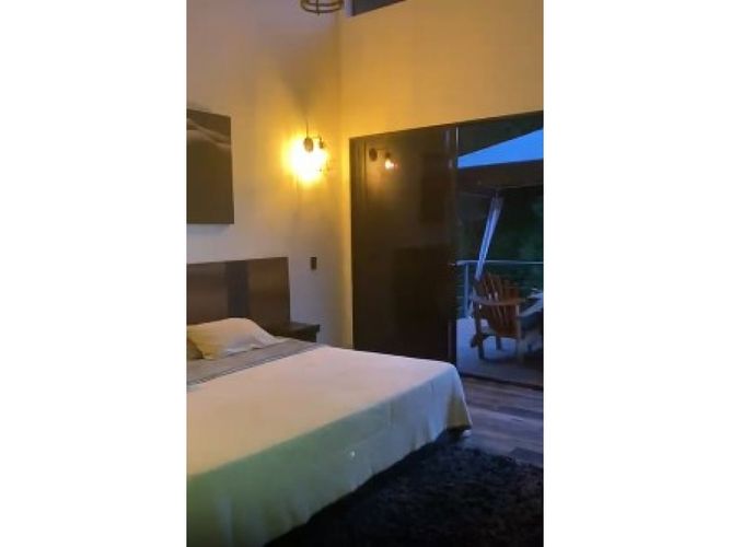 Casa de 3 alcobas en venta en San Antonio De Pereira, Rionegro, 350 m² · foto 10 de 17