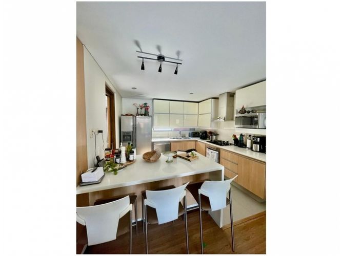 Apartamento en venta en Los Balsos, Medellín · foto 2 de 15