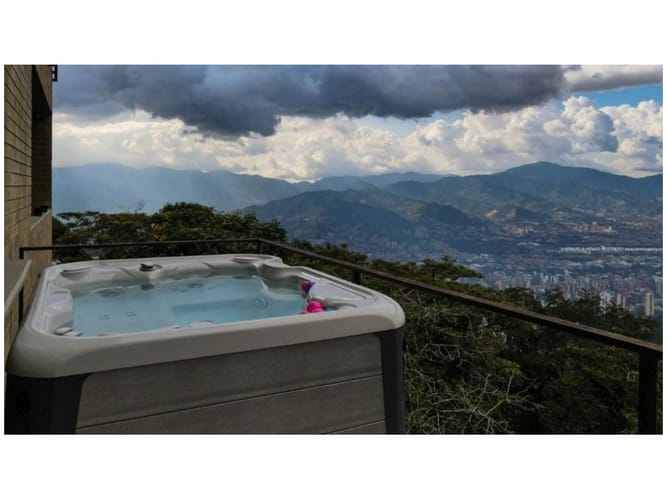 Casa en venta en Santa Catalina, Envigado · foto 13 de 14