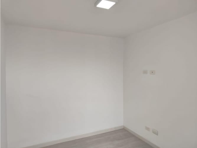 Apartamento en venta en El Poblado, Medellín · foto 19 de 24