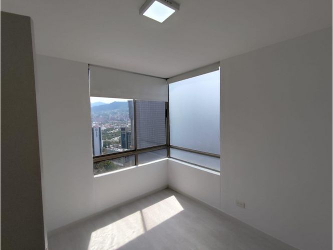 Apartamento en venta en El Poblado, Medellín · foto 22 de 24