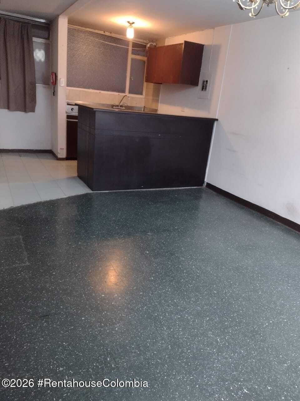 Apartamento en venta en La Esmeralda, Bogotá · foto 16 de 17