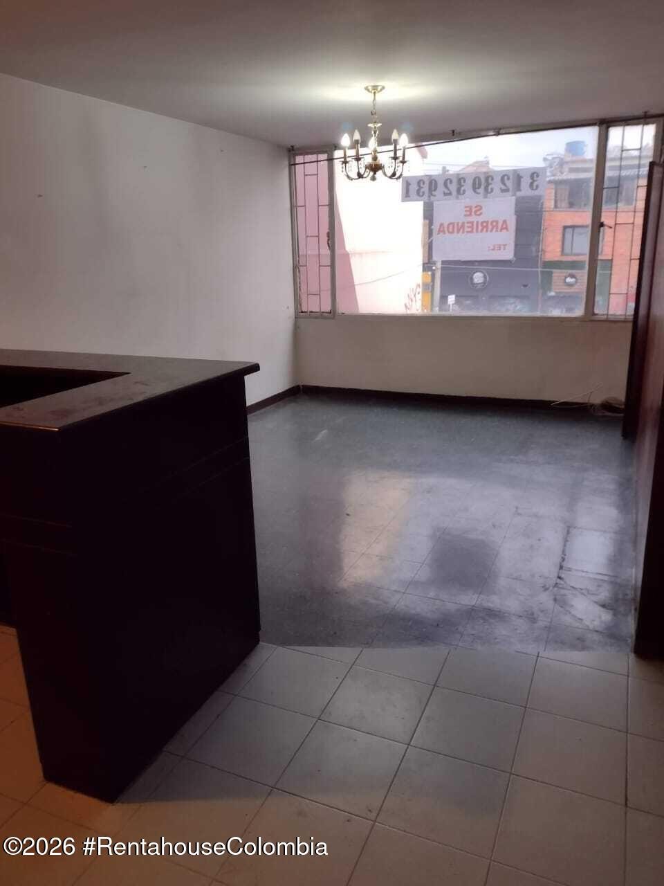 Apartamento en venta en La Esmeralda, Bogotá · foto 14 de 17