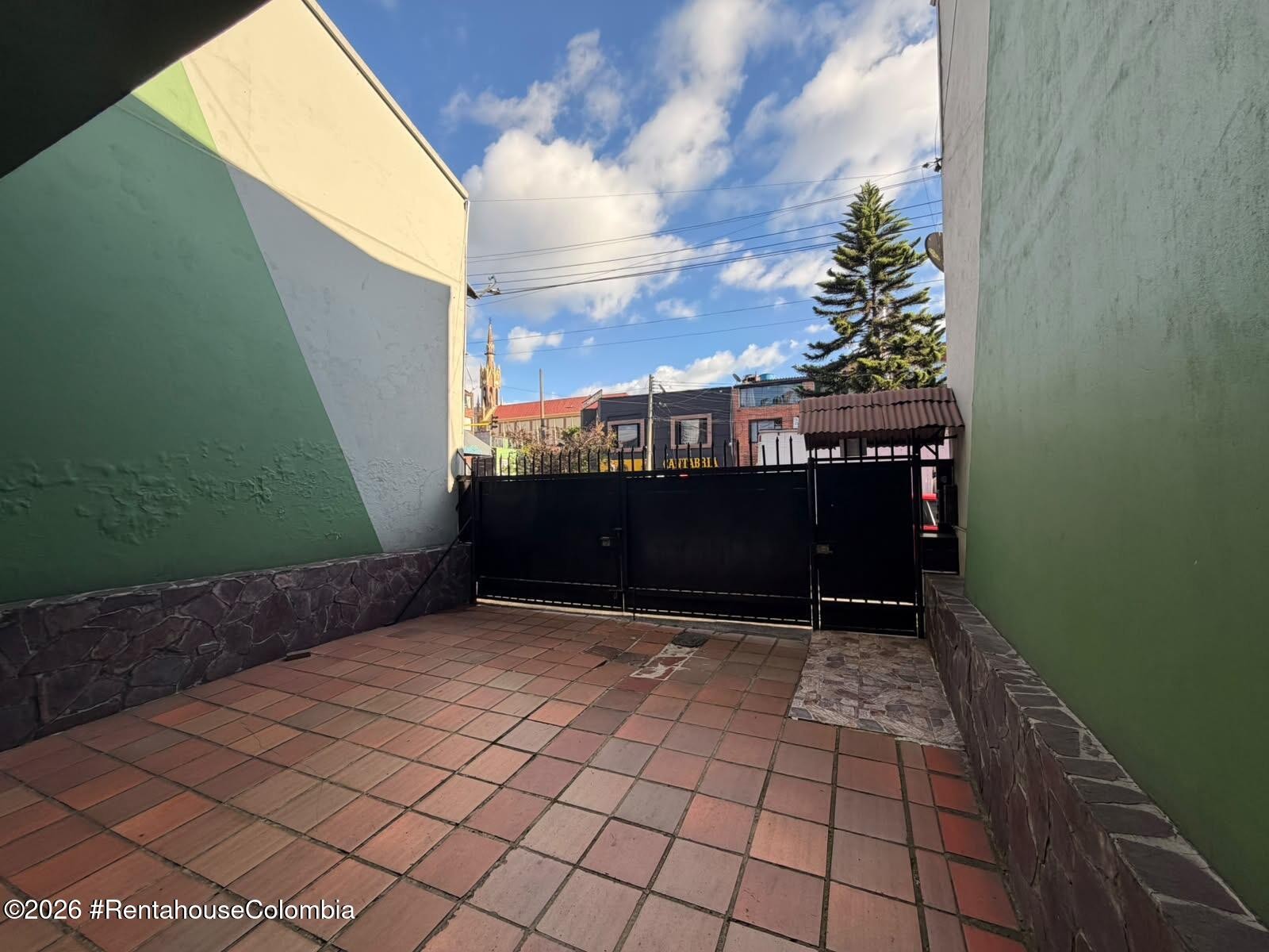 Apartamento en venta en La Esmeralda, Bogotá · foto 9 de 17