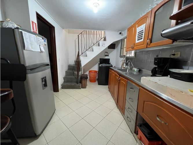 Casa de 5 alcobas en venta en Laureles, Medellín, 167 m² · foto 13 de 14