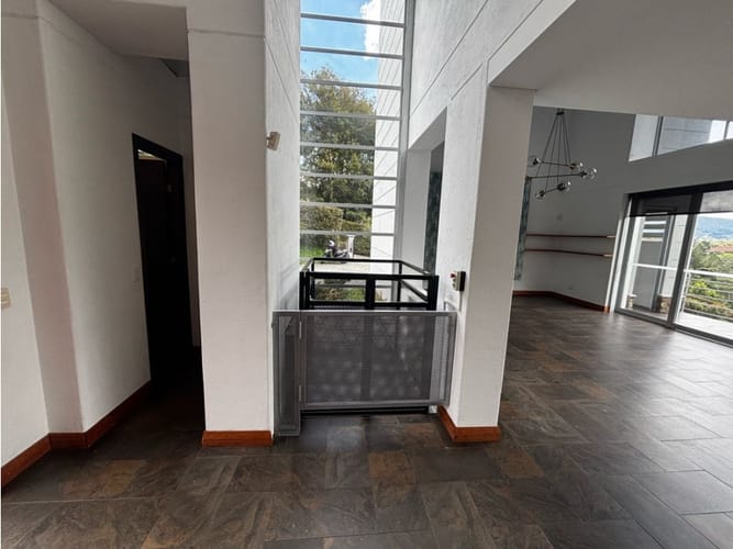 Casa de 3 alcobas en venta en El Tablazo, Rionegro, 450 m² · foto 9 de 22