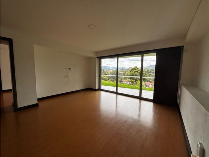 Casa de 3 alcobas en venta en El Tablazo, Rionegro, 450 m² · foto 16 de 22
