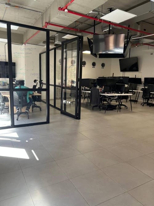 Oficina en arriendo en Las Palmas, Medellín, 75 m² · foto 4 de 10