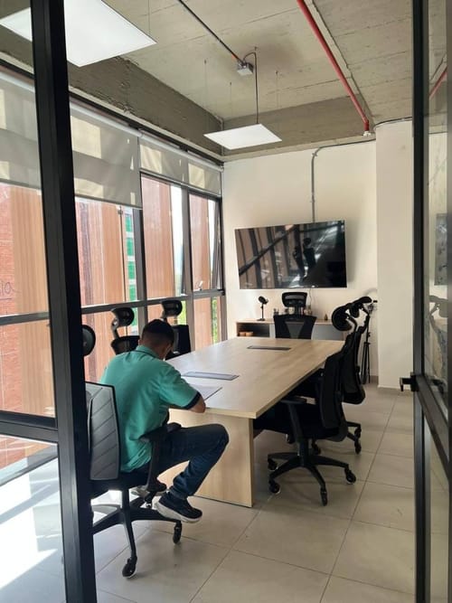 Oficina en arriendo en Las Palmas, Medellín, 75 m² · foto 8 de 10