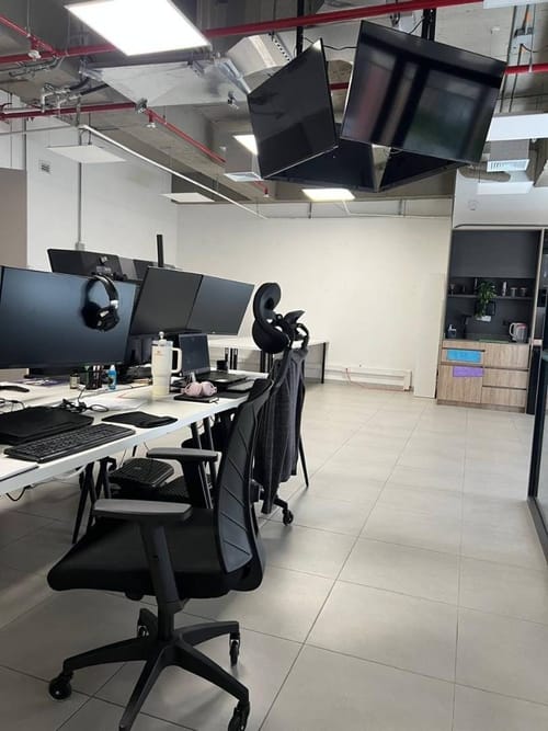 Oficina en arriendo en Las Palmas, Medellín, 75 m² · foto 9 de 10