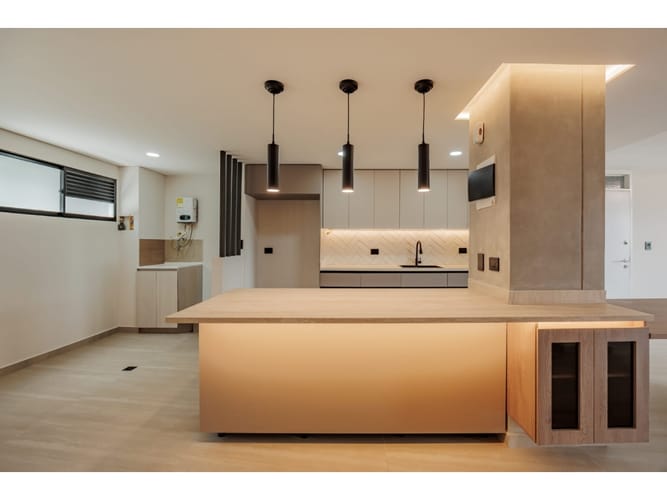 Apartaestudio en venta en El Poblado, Medellín, 154 m² · foto 6 de 24