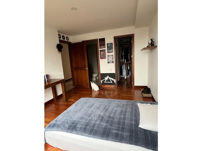 Apartamento de 3 alcobas en venta en San Lucas, Medellín, 243 m² · foto 18 de 24