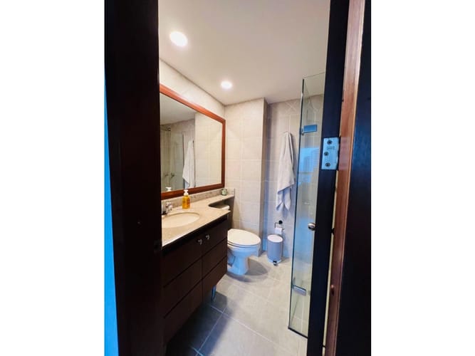 Apartamento de 3 alcobas en venta en San Lucas, Medellín, 243 m² · foto 19 de 24