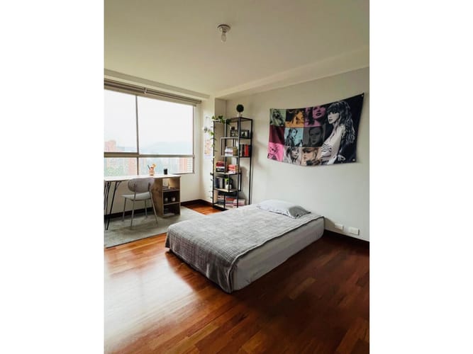 Apartamento de 3 alcobas en venta en San Lucas, Medellín, 243 m² · foto 23 de 24